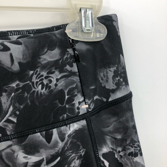 Calia by Carrie Underwood Leggings Dark & Stormy Leggings Size Small - Picture 6 of 9